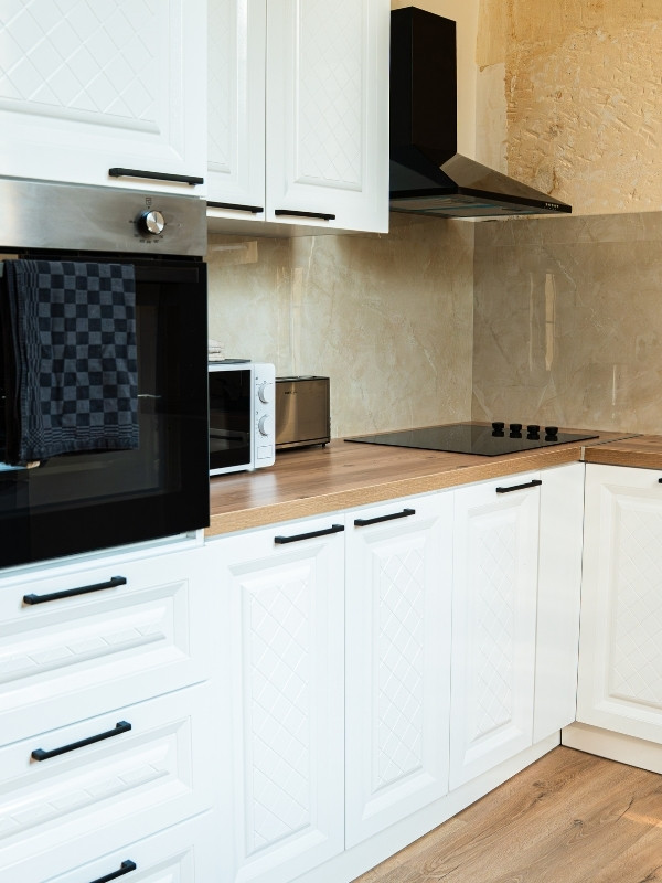 batelle-cuisine-4 Hébergement de charme Arles - Domaine de la Batelle - Appartement 4 - Cuisine